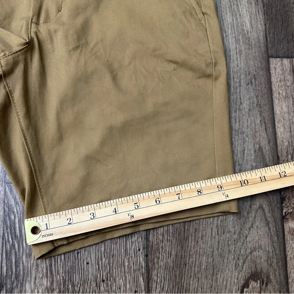 Sonoma Flexwear Cotton Flat Front Shorts Size 29 Willow Oak Brown